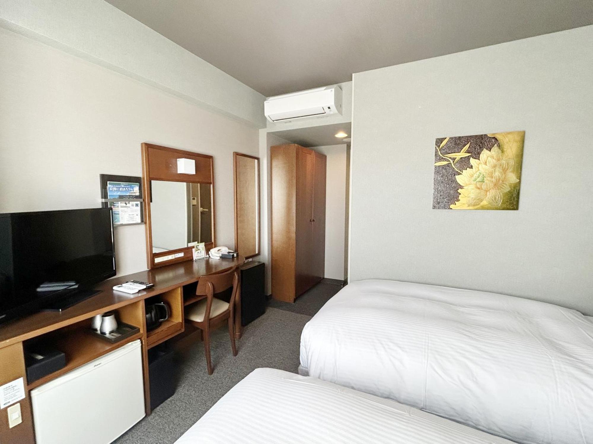 Hotel Route-Inn Iwata Inter Extérieur photo